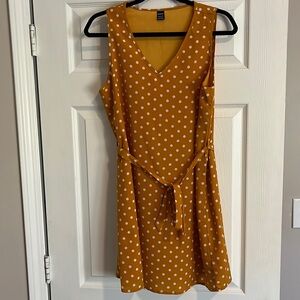NWOT SHEIN Mustard Dress-Size M